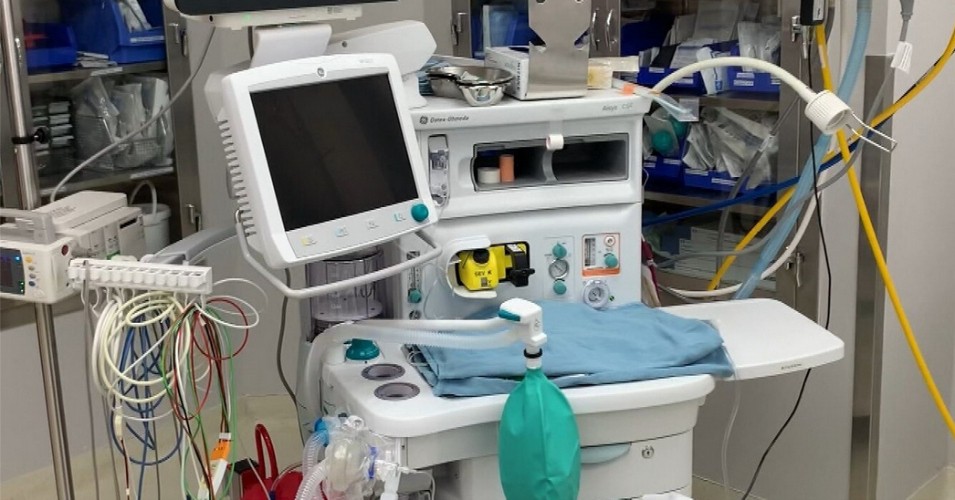 an invasive ventilator machine